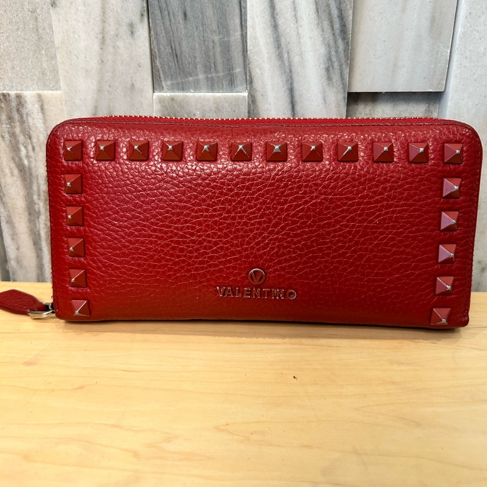 Mario Valentino women’s wallet